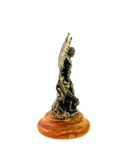 Statue 