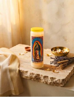 Neuvaine vitrail : Notre Dame de la Guadeloupe
