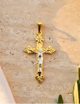 Pendentif crucifix en plaqué or et Christ en argent 925