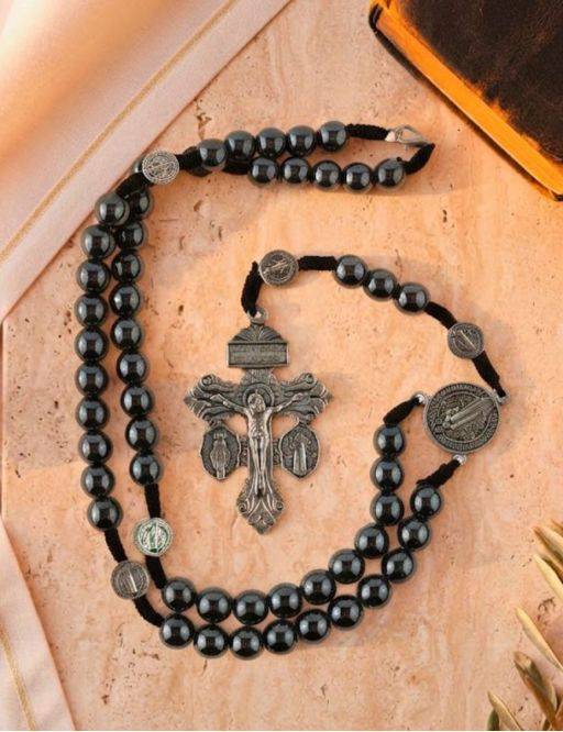 Chapelet corde/hématite paters St Benoit