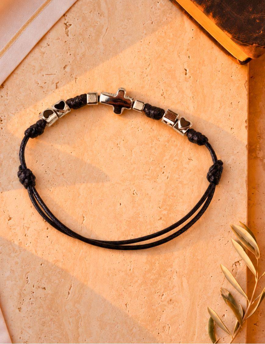 Bracelet cordon croix métal+coeur