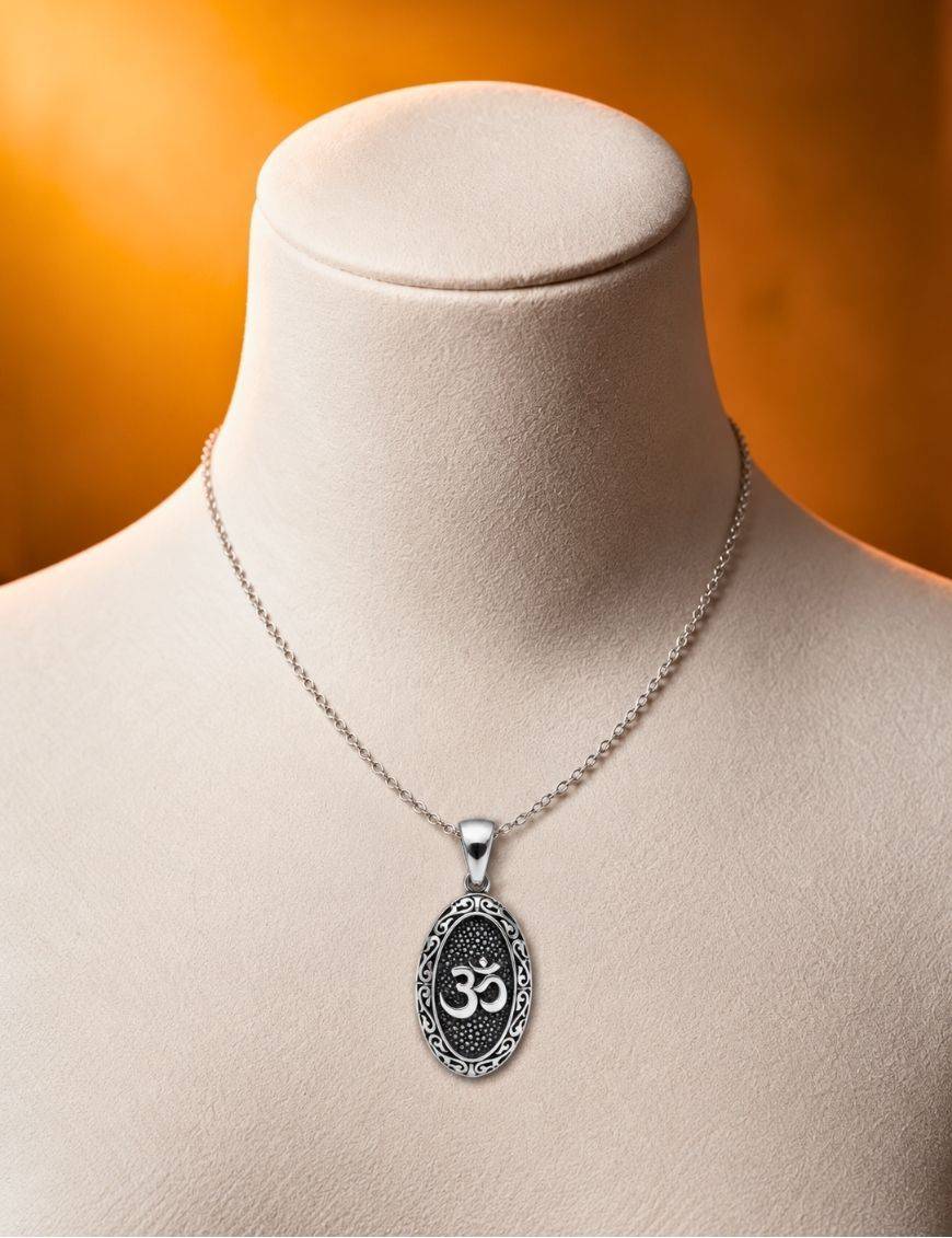 Pendentif Argent /Noir - Om