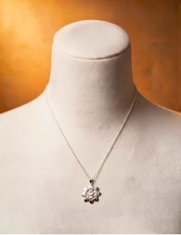 Pendentif argent Om soleil