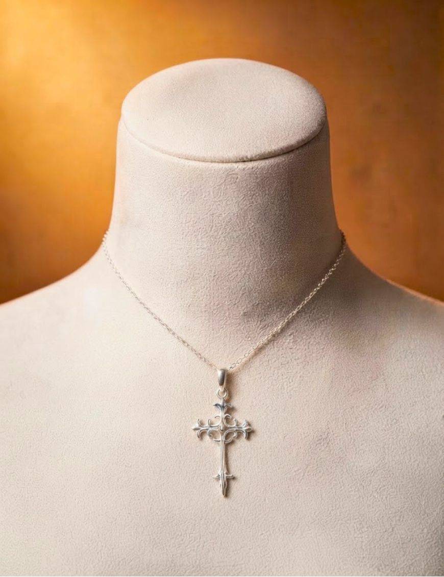 Pendentif croix chrétienne fleurs de lys argent 925