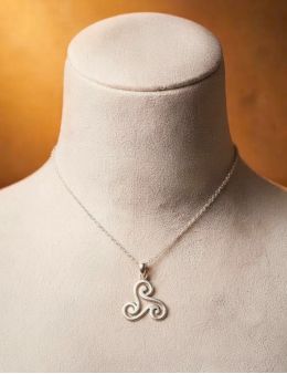 Pendentif Triskel creux - argent