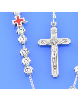 Chapelet métallique Sainte Rita avec croix celtiques émaillées rouges