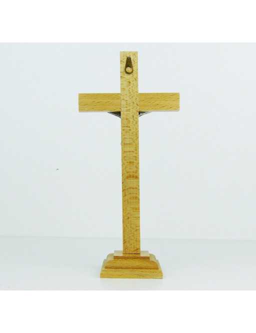 Crucifix sur pied ou calvaire en bois naturel et métal